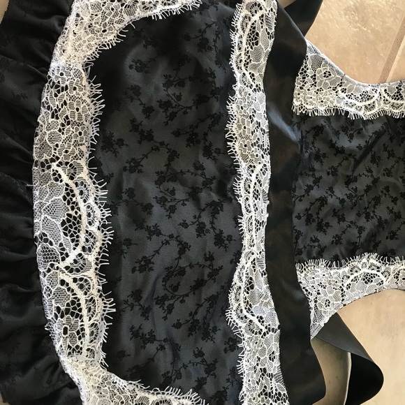 Victoria’s Secret Lingerie - Picture 3 of 5